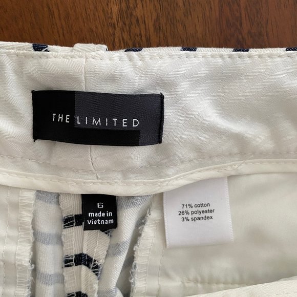 The Limited Navy and Off-White Striped Crops -sz 6 - Picture 5 of 5